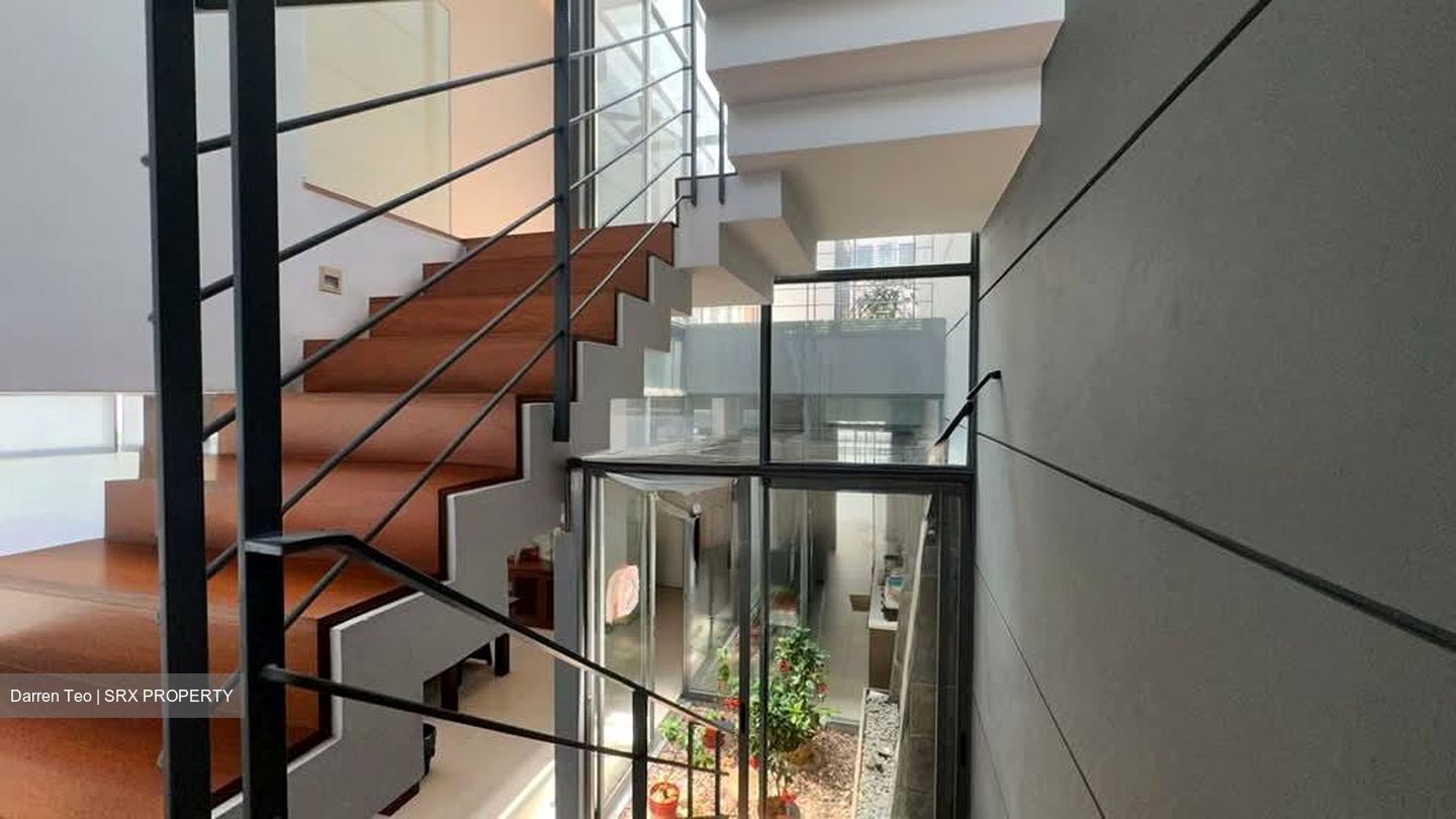 Hougang Street 21 (D19), Semi-Detached #588397401